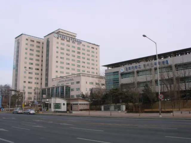강동경희대학교병원 병원 사진